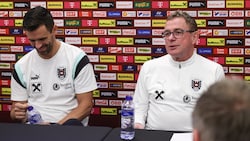 Teamchef Ralf Rangnick (re.) und Co-Trainer Stefan Oesen