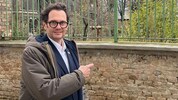 Die Stadt soll nun prüfen, ob man den Park nicht kaufen kann, so Bezirkschef Markus Reiter.
