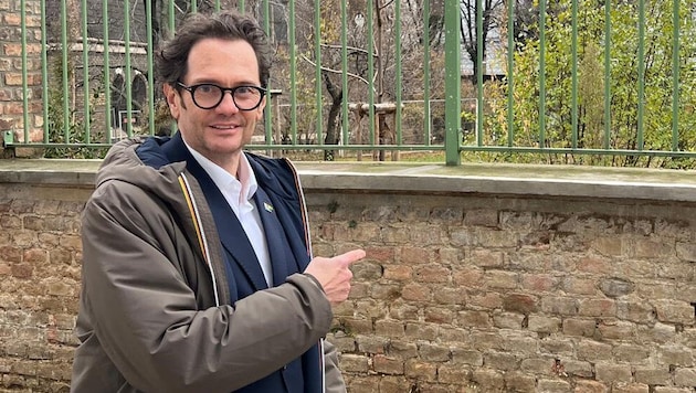 Die Stadt soll nun prüfen, ob man den Park nicht kaufen kann, so Bezirkschef Markus Reiter.