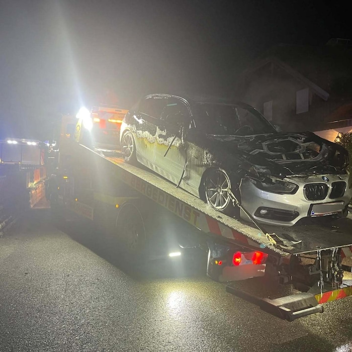 Totalschaden! Dieser BMW war nicht mehr zu retten.