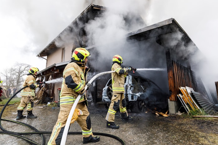Die Feuerwehr im Löscheinsatz