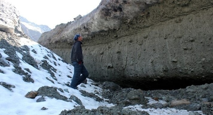 Gletschermesser Michael Krobath am Rande des Gössnitzkeeses im Jahre 2017. Foto: