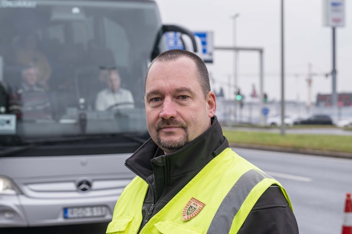 Jörg Ofner leitet die Kfz-Prüfstelle des Landes Steiermark