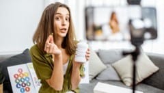 Influencerinnen und Influencern fehlt oftmals schlichtweg die medizinische Expertise. 
