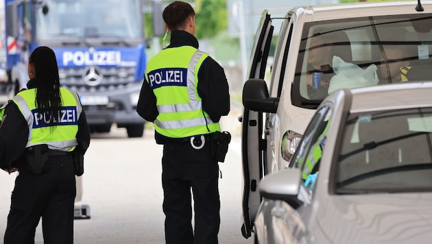 Eine Standardkontrolle in Spielfeld mündete in einem schweren Unfall.