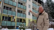 Robert Scheiderer beim Wohnhaus in Bad Gastein, wo das Unglück passierte.