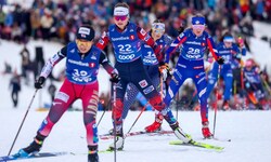 Katharina Gruber (2.v.l.)
