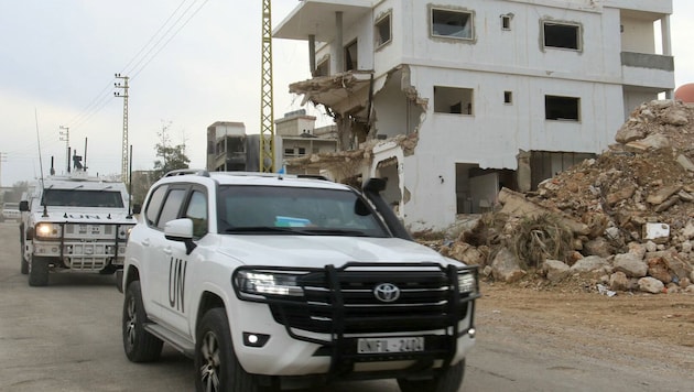 Im Libanon sind UNO-Blauhelme attackiert worden. Die Täter schossen auf ein Fahrzeug.