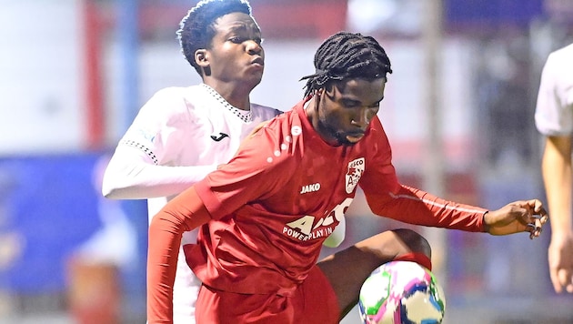 John Ejoor (vorne) traf für ATSV Wolfsberg 13-mal.