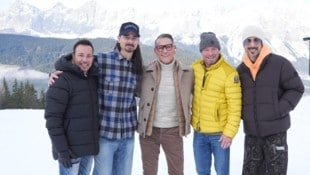 Spaß im steirischen Schnee: Howie, Kevin, Veranstalter Klaus Leutgeb, Brian und AJ (v. li.)