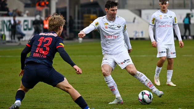 Altachs Abwehrchef Benedikt Zech trifft am Sonntag gegen die WSG Tirol auf einen alten ...