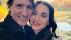 Katy Perry und Justin Trudeau posten ihr allererstes Liebes-Selfie.