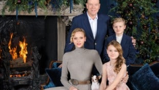 Prinzessin Gabriella ist mit ihrem funkelnden Prinzessinnenkleid der heimliche Star auf dem ...