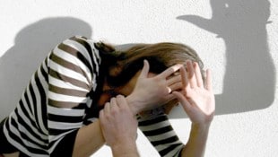 Es waren nicht nur Schläge, auch mit heißem Wasser wurde die Frau übergossen.