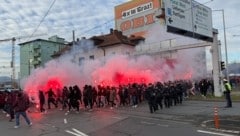 Die Fans des GAK trafen gegen 14 Uhr beim Stadion ein.