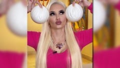 Daniela Katzenberger hat sich von ihren großen Implantaten getrennt und trägt jetzt ...