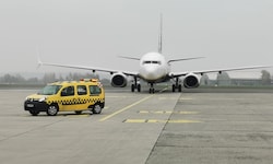 Der Flughafen Linz steckt in finanziellen Schwierigkeiten.