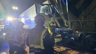 Die Hauptfeuerwache Villach und die Freiwillige Feuerwehr Vassach standen im Einsatz.