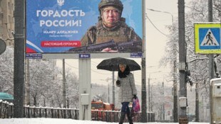 Kriegspropaganda in Sankt Petersburg