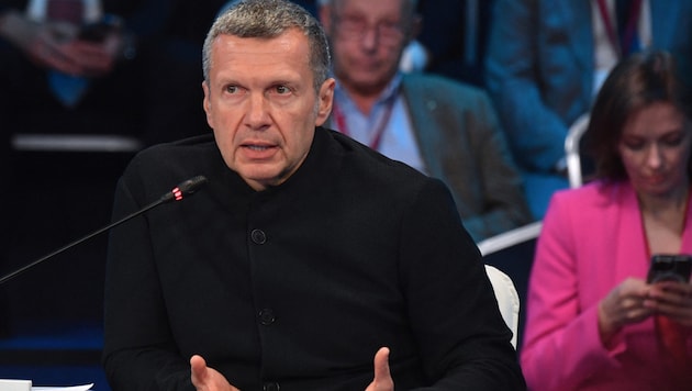 Solowjow ist ein russischer Fernseh- und Radiomoderator, Publizist und Regisseur.