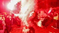 In Maxglan waren Krampusse von knapp 50 Passen aus dem In- und Ausland unterwegs. Es war für ...