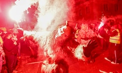 In Maxglan waren Krampusse von knapp 50 Passen aus dem In- und Ausland unterwegs. Es war für ...