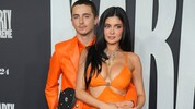 Timothée Chalamet und Kylie Jenner erschienen im perfekt aufeinander abgestimmten orangefarbenen ...