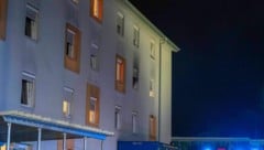 Im zweiten Stock der Notschlafstelle im Schusterbergweg brach das Feuer aus. 