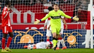 Alexander Nübel kassierte gegen den FC Bayern fünf Gegentore.