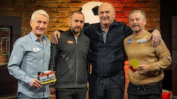 Moderator Hannes Steiner mit Rapid-Geschäftsführer Steffen Hofmann sowie den Experten Kurt ...