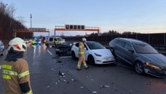Die Freiwillige Feuerwehr Hallwang war an der Unfallstelle im Einsatz.