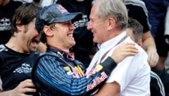 Sebastian Vettel (li.) wird Helmut Marko nicht ersetzen. Die Stelle des Österreichers wird nicht ...