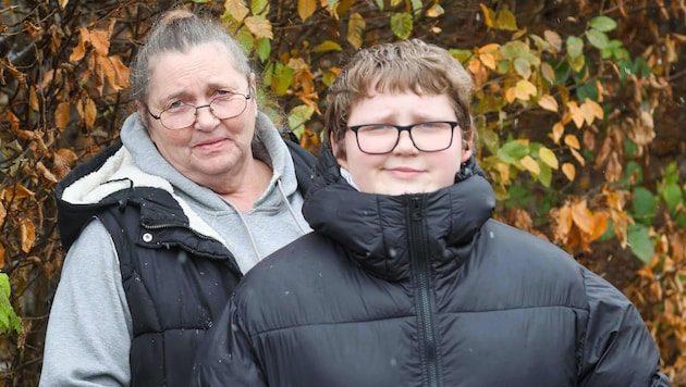 Der an Krebs erkrankte Marcel und seine Mama Birgitt.