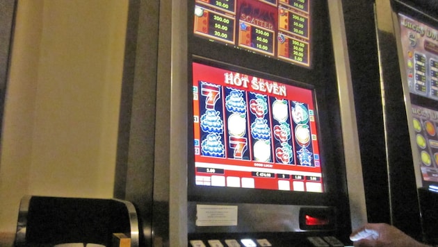 Der 48-jährige Hotelier verspielte bei Online-Wetten und in Casinos fast 300.000 Euro.