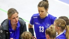 Ingrida Schweiger (li.) coacht in ihrer zweiten Saison bei Salzburgs ...