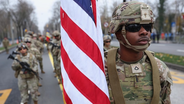 Nach dem Säbelrasseln auf dem Meer gibt sich Trump zu Bodentruppen in Venezuela noch bedeckt –