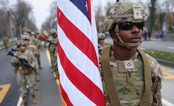 Nach dem Säbelrasseln auf dem Meer gibt sich Trump zu Bodentruppen in Venezuela noch bedeckt –