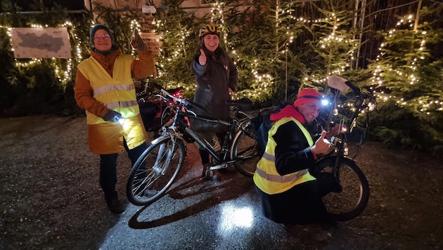Fahrräder werden auf ihre Sicherheit überprüft.