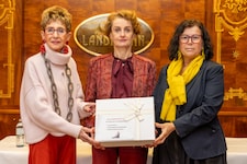 Drei Frauen in Schlüsselpositionen haben sich zusammengeschlossen