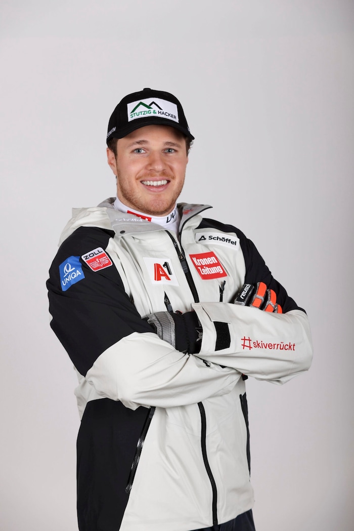 Felix Hacker durfte bei seinem ersten Rennen nach dem Kreuzbandriss gleich jubeln.