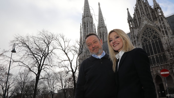 Baumeister Martin Sieger und Künstlerin Billi Thanner