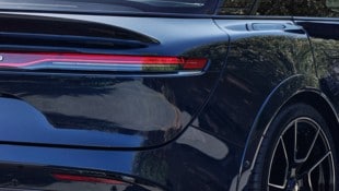 In diesem Kofferraum besser kein Wasser verschütten – es droht ein teurer Schaden!