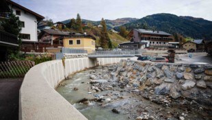 Der Hochwasserschutz und die neue Straße haben Wagrains Ortszentrum entlastet. Früher quälte ...