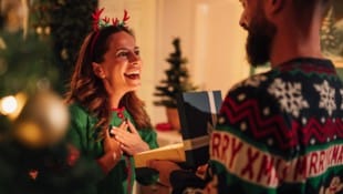 Marko Ristic Jedes Geschenk enthält eine bewusste oder unbewusste Botschaft. Welche senden Sie heuer an Ihre ...