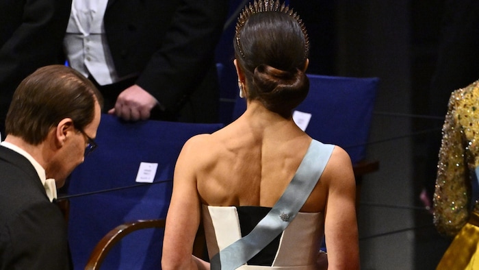 Die Kronprinzessin präsentiert ihren gestählten Oberkörper und begeistert die Fans.