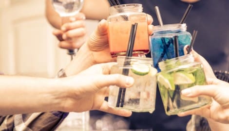 Alternativen von Bier, Sekt &amp; Co. sind zunehmend gefragt.