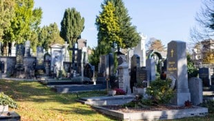 Immer noch der beliebteste letzte Ruheort für Katholiken: der Friedhof. Aber es gibt längst auch ...