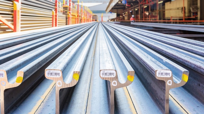 Die Schienen wurden im Voestalpine-Walzwerk im obersteirischen Donawitz hergestellt.