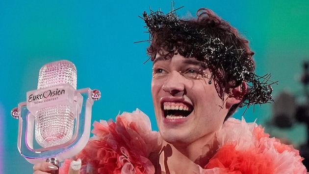 Nemo hat 2024 den Eurovision Song Contest gewonnen.