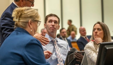 Tyler Robinson (Mitte) droht die Todesstrafe.